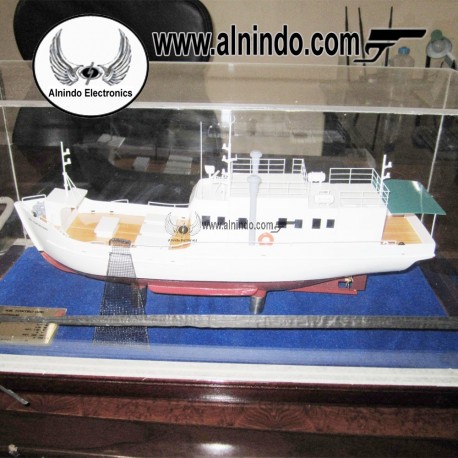 Miniatur Kapal